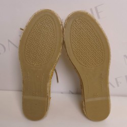 9ca97ffb955bcf8088e98b482a7edf25