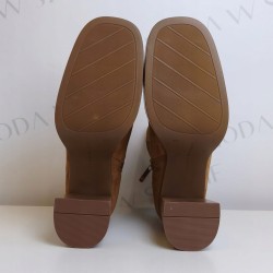 ae7d38a6b95bd70dcbc875a0b0a4beeb