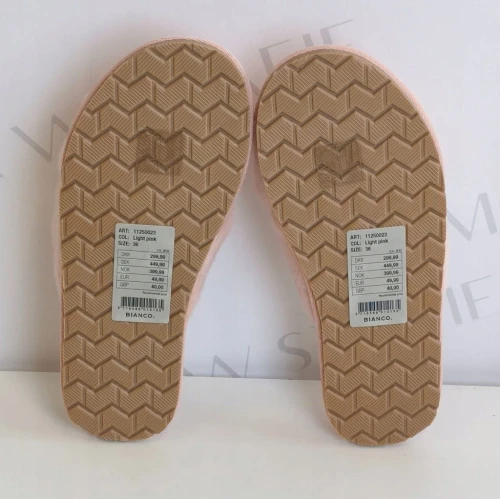 7901b81ab85da6f63618cbce8dd2c1e0